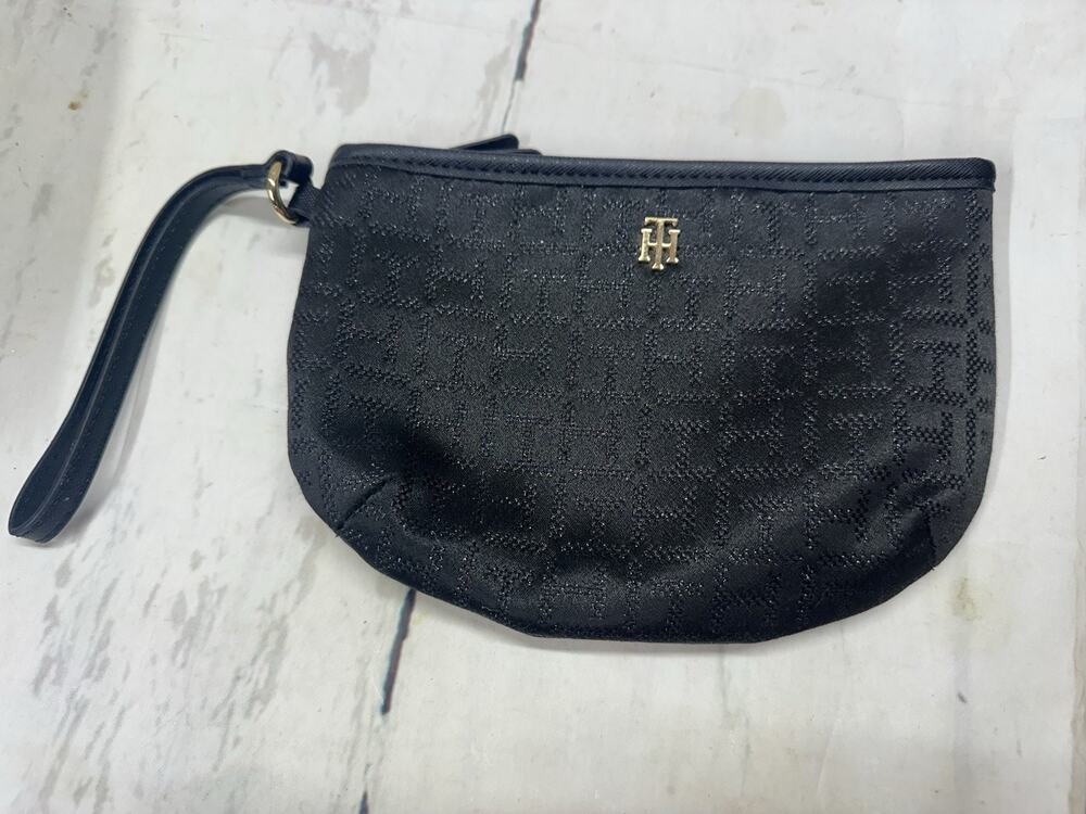 Tommy Hilfiger Black Wristlet Wallet Zip Pouch Clutch Purse
